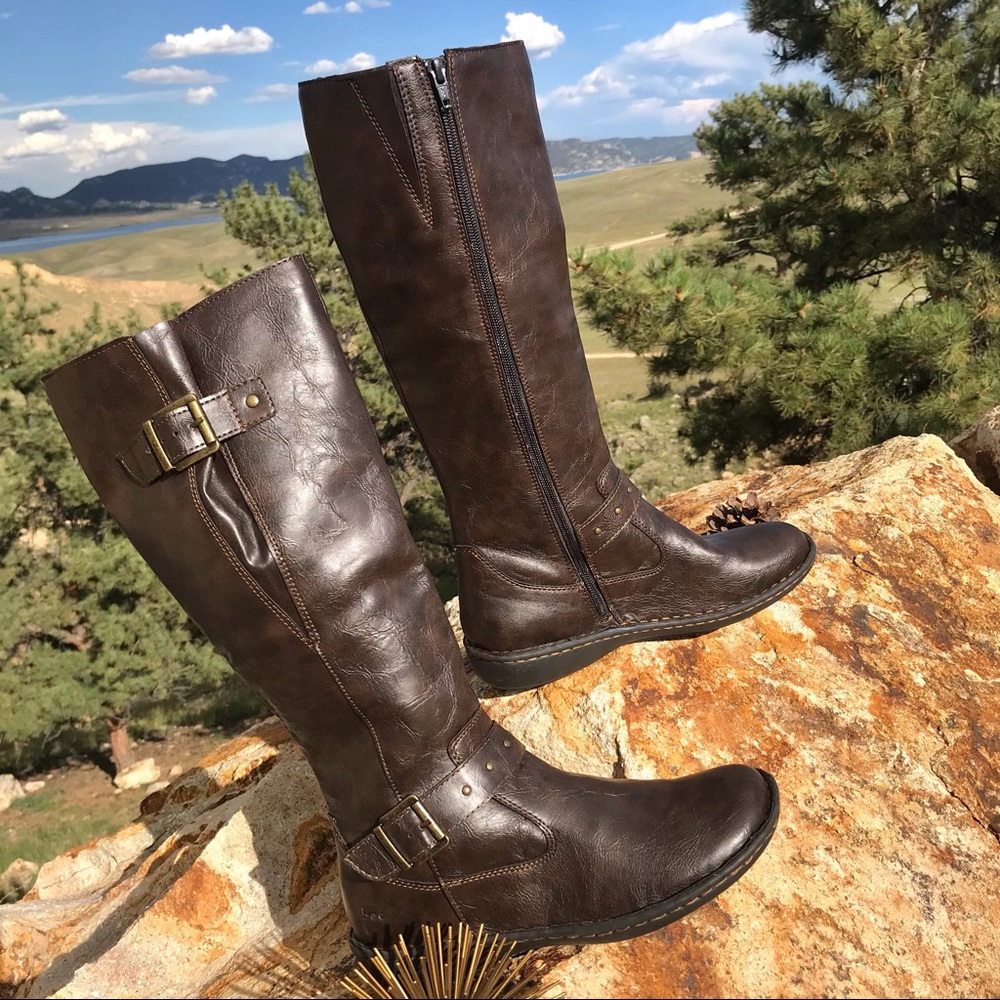 NWOB B.O.C. BY BORN | Trendy Fall Winter Neutral Stylish Comfy Boots Sz 8.5